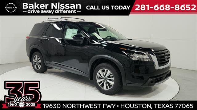2025 Nissan Pathfinder SL FWD
