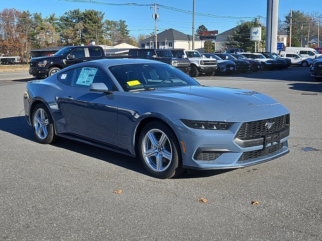 2026 Ford Mustang EcoBoost Premium Fastback RWD
