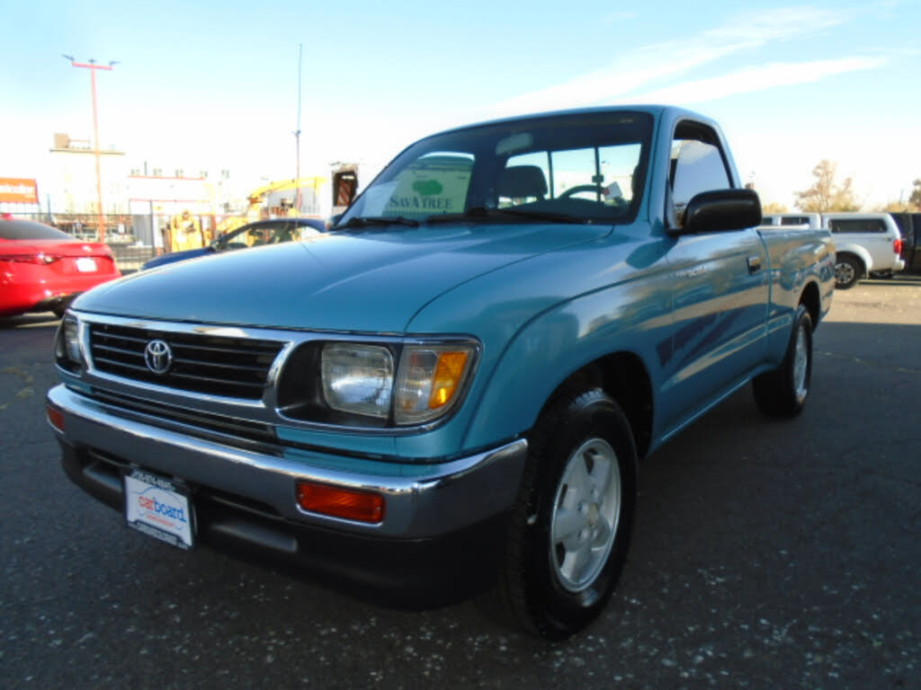 1995 Toyota Tacoma Standard Cab RWD
