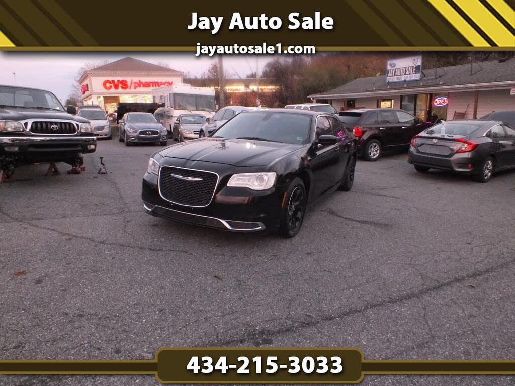 2015 Chrysler 300 Limited RWD