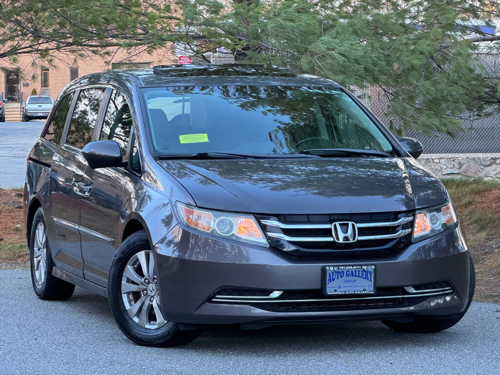 2015 Honda Odyssey EX-L FWD with DVD