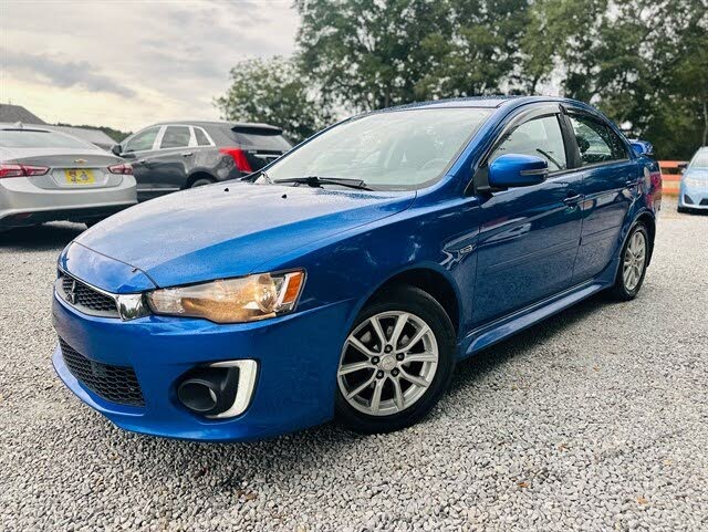 2016 Mitsubishi Lancer ES FWD