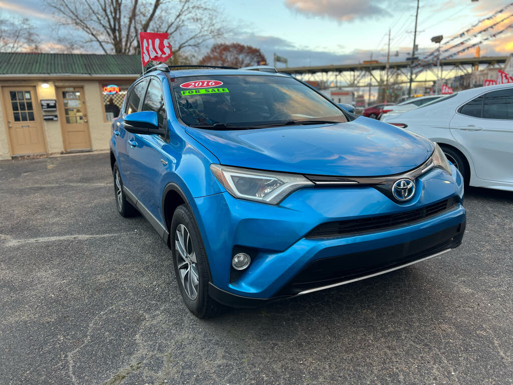 2016 Toyota RAV4 Hybrid XLE AWD