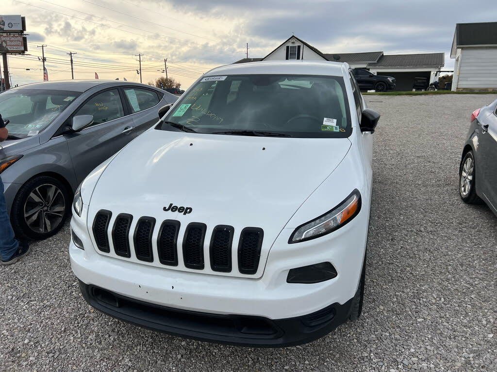 2017 Jeep Cherokee Sport 4WD