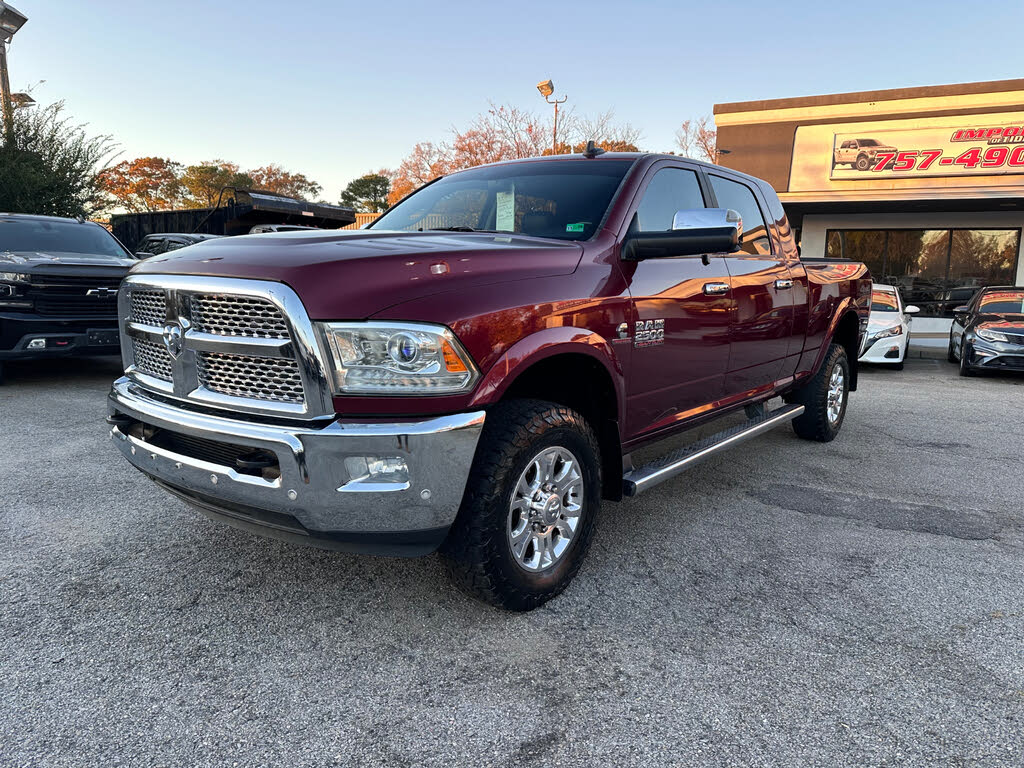 2017 RAM 2500 Laramie Mega Cab 4WD