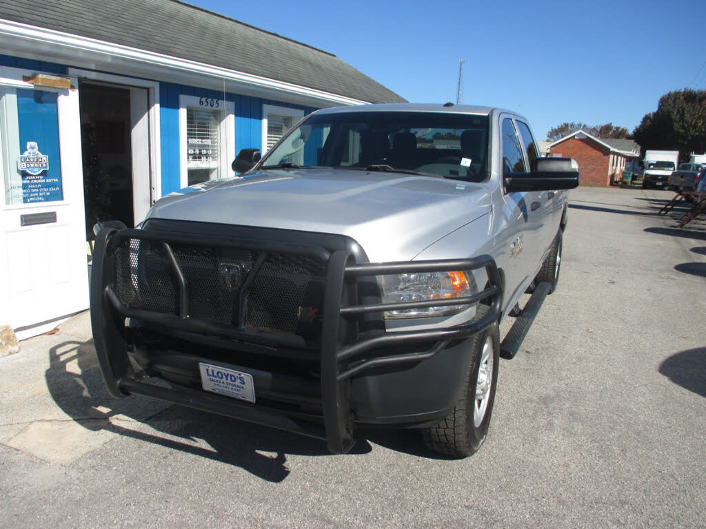 2017 RAM 3500 Tradesman Crew Cab LB 4WD