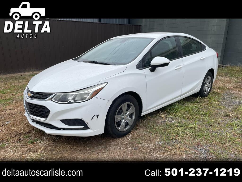 2018 Chevrolet Cruze LS Sedan FWD