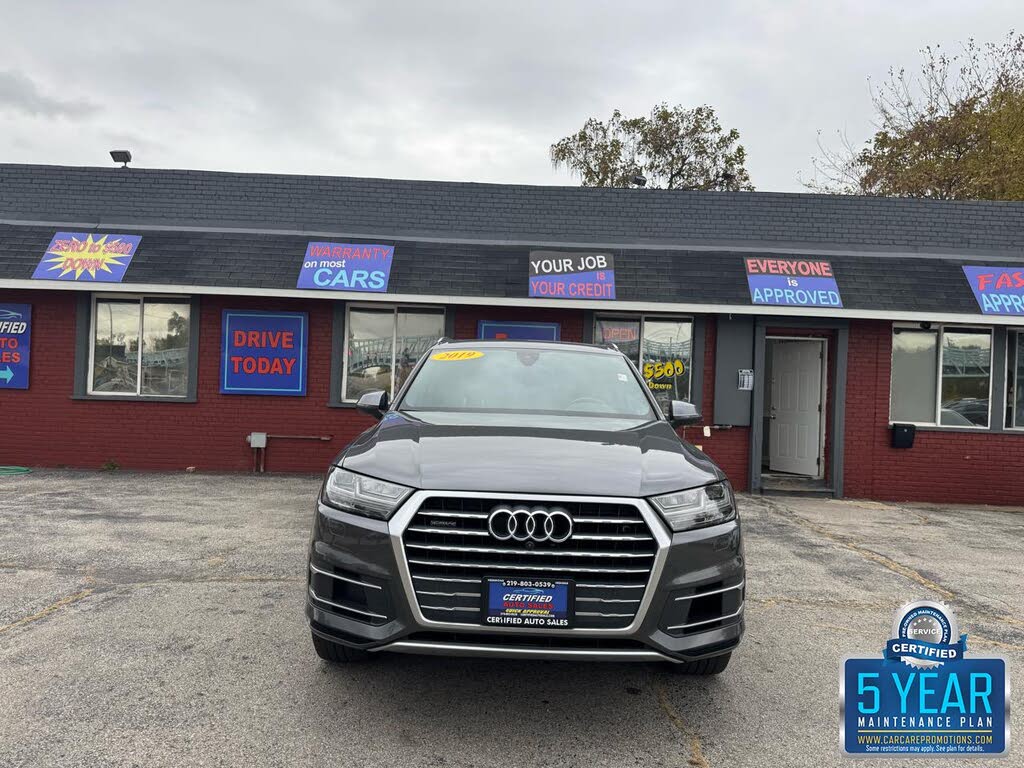 2019 Audi Q7 45 TFSI quattro Premium Plus