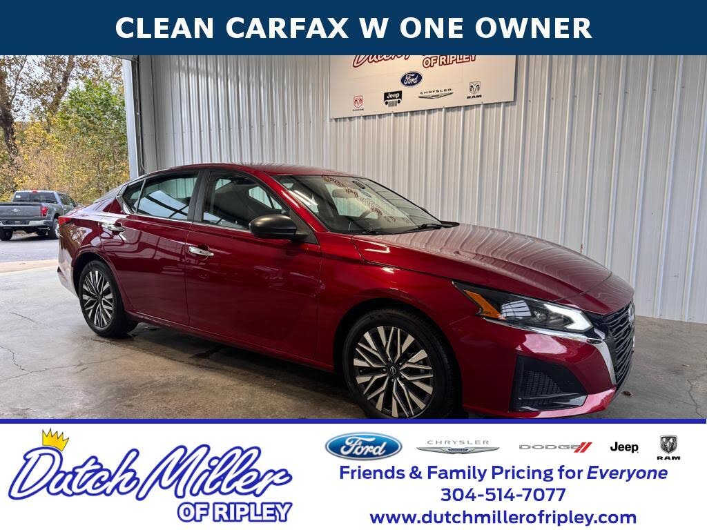 2024 Nissan Altima 2.5 SV FWD