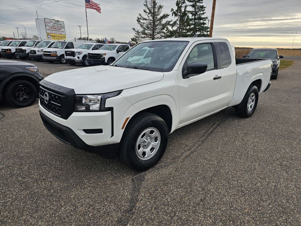 2024 Nissan Frontier S King Cab RWD