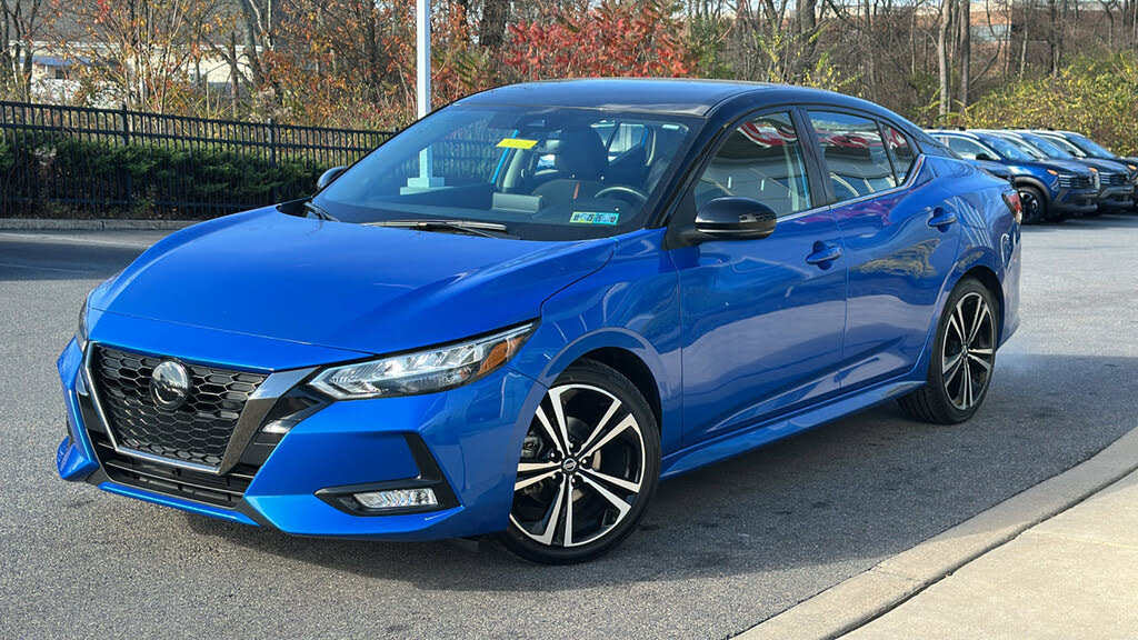2022 Nissan Sentra SR FWD