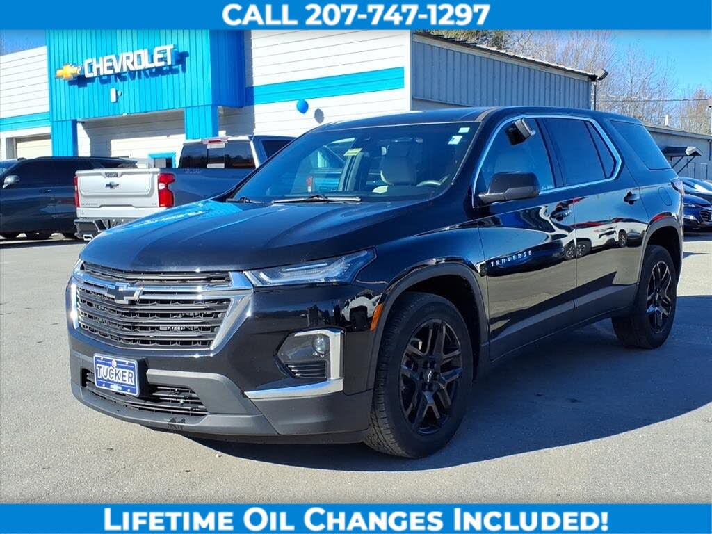2023 Chevrolet Traverse LS AWD