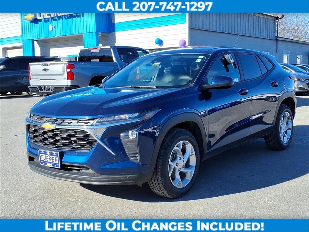 2024 Chevrolet Trax LS FWD