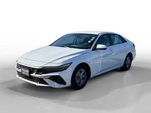 Hyundai Elantra SE FWD