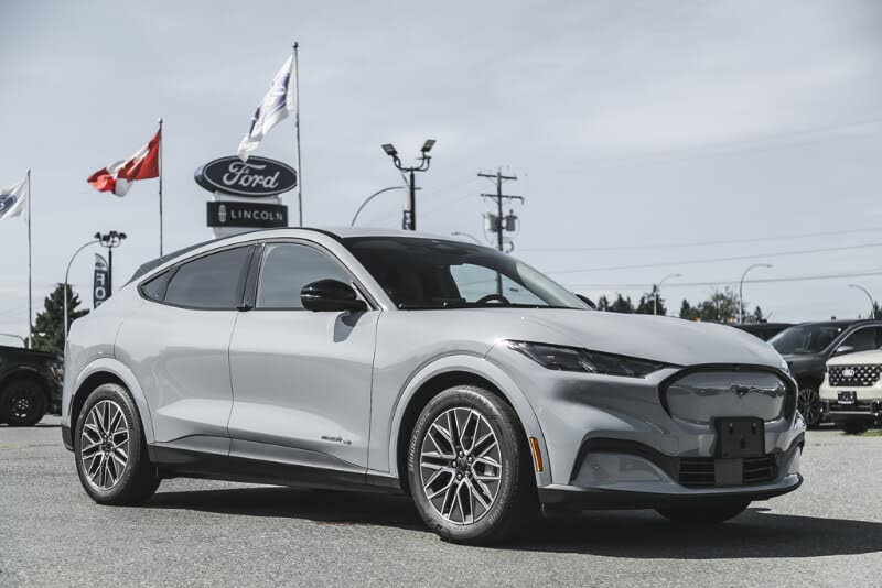 2025 Ford Mustang Mach-E Premium AWD