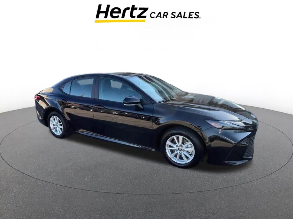 2025 Toyota Camry LE FWD