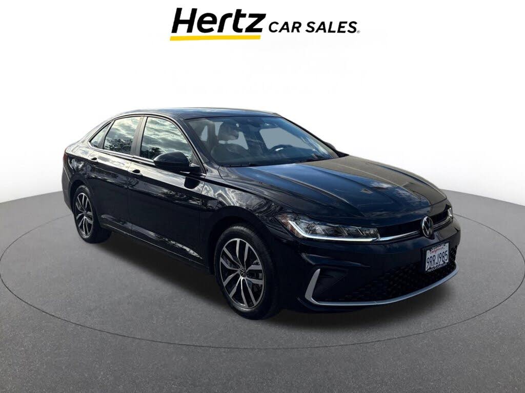 2025 Volkswagen Jetta SE FWD