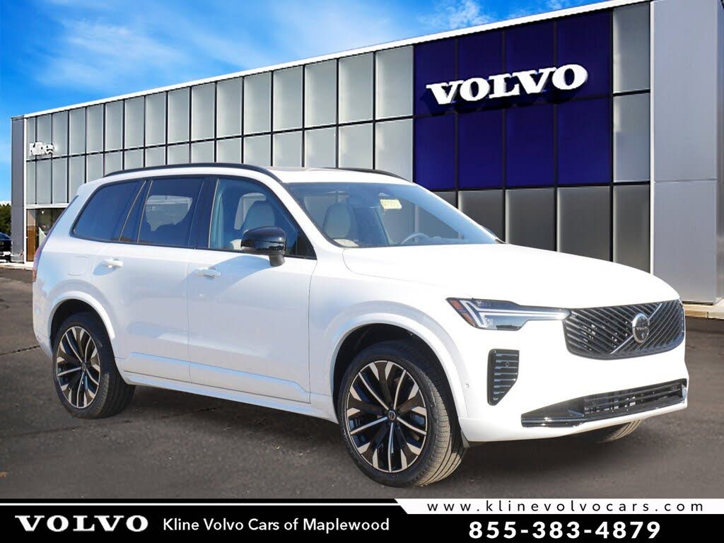 2026 Volvo XC90 B6 Ultra Dark 7-Passenger AWD