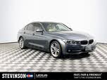 BMW 3 Series 330i Sedan RWD
