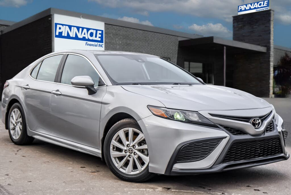 2023 Toyota Camry SE Nightshade FWD