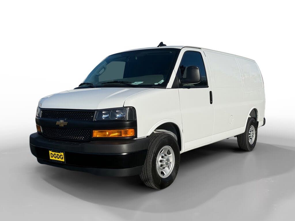 2025 Chevrolet Express Cargo 2500 RWD