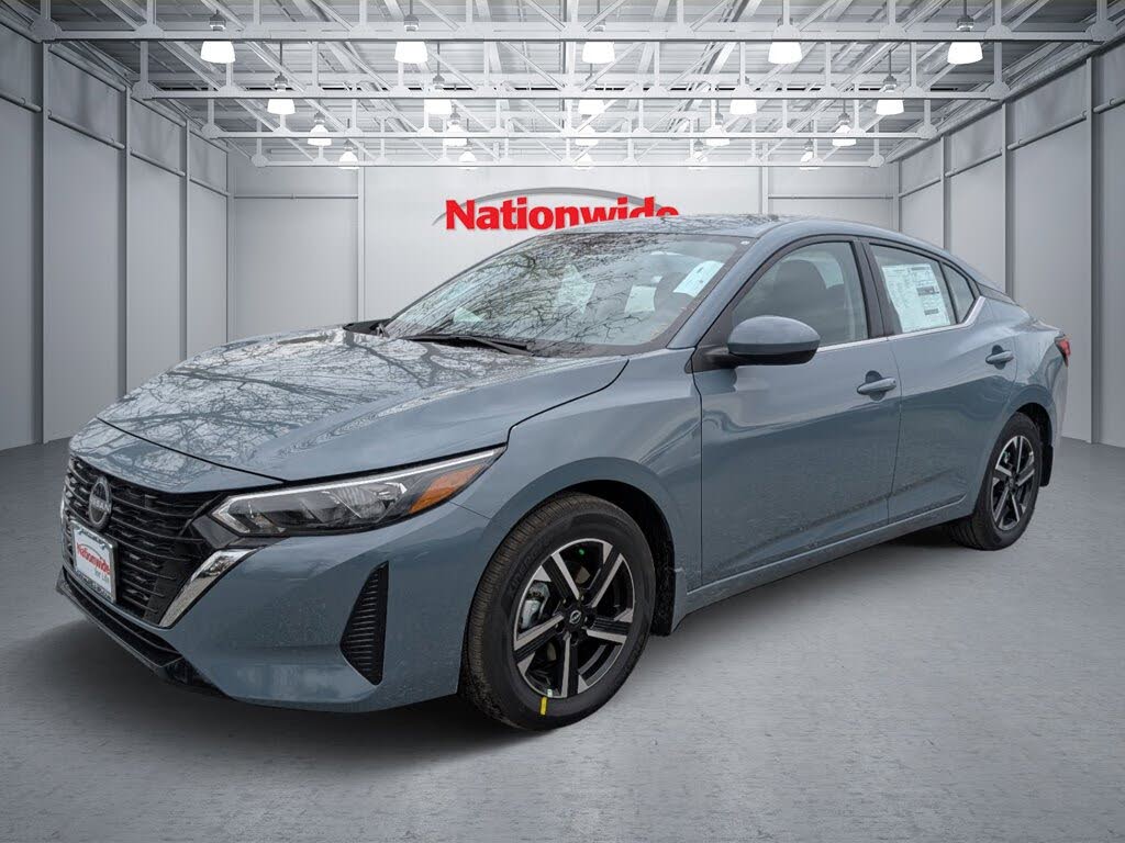 2025 Nissan Sentra SV FWD