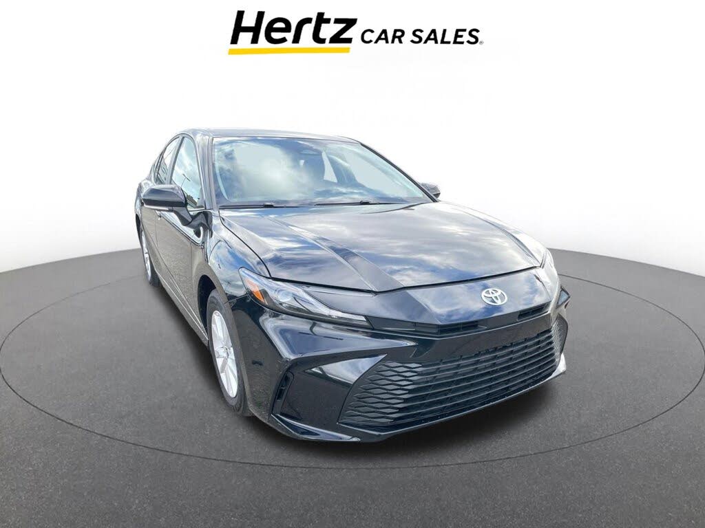 2025 Toyota Camry LE FWD
