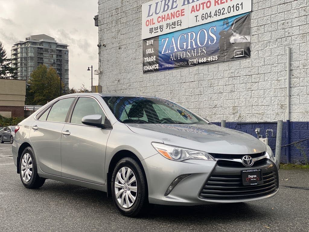 Toyota Camry LE 2016