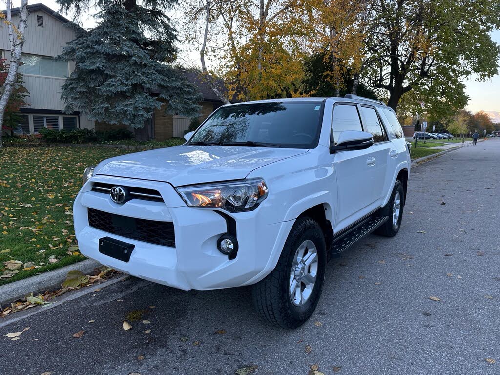 2020 Toyota 4Runner SR5 4WD