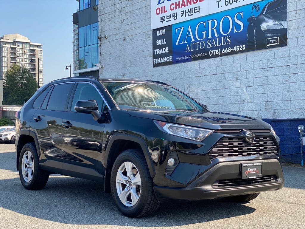 2020 Toyota RAV4 XLE AWD