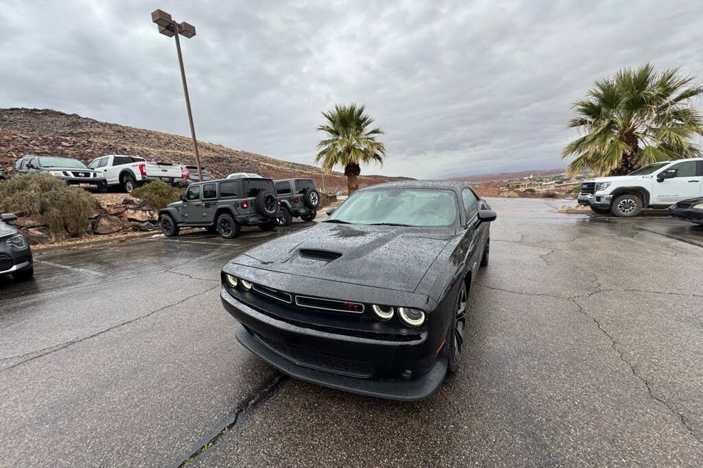 2022 Dodge Challenger R/T RWD