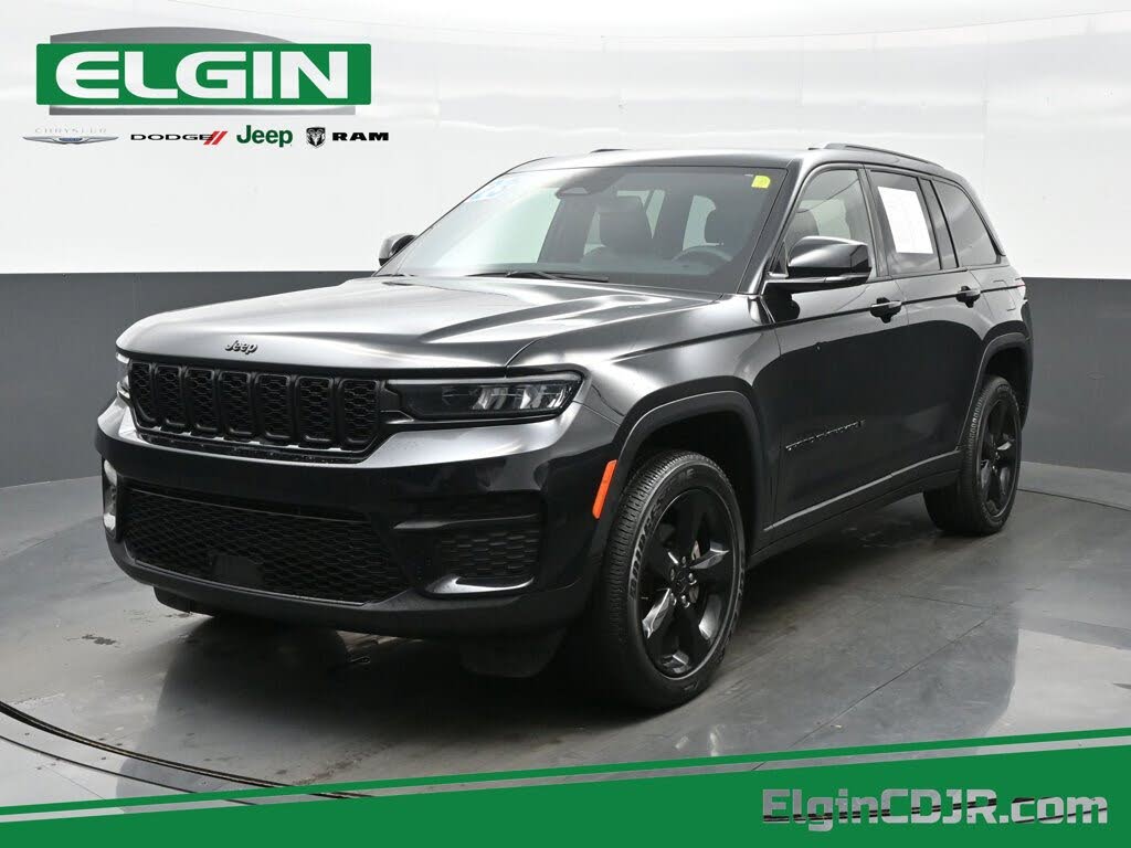 2023 Jeep Grand Cherokee Altitude 4WD