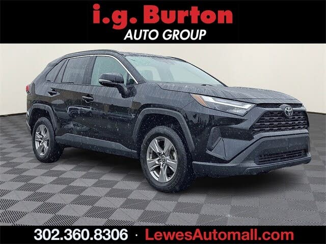 2024 Toyota RAV4 XLE FWD