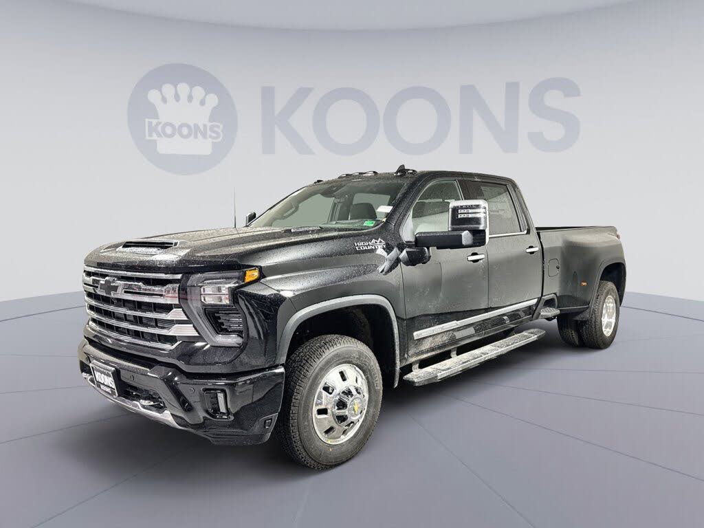 2026 Chevrolet Silverado 3500HD High Country Crew Cab 4WD