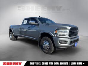 RAM 3500 Laramie Crew Cab LB DRW 4WD