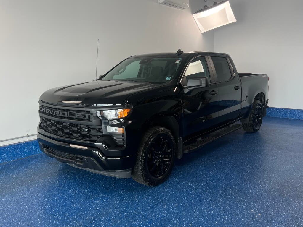 2023 Chevrolet Silverado 1500 Custom Crew Cab 4WD