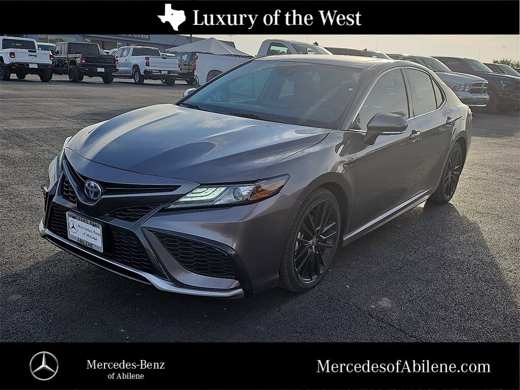 2024 Toyota Camry Hybrid XSE FWD