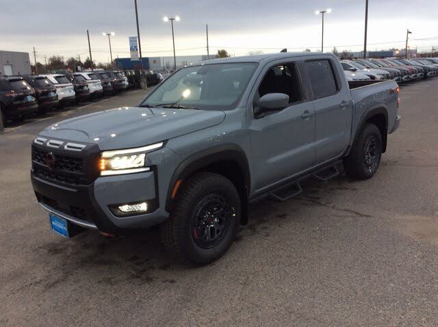 2026 Nissan Frontier PRO-4X Crew Cab 4WD