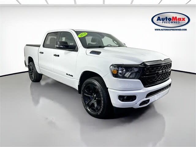 2024 RAM 1500 Big Horn Crew Cab 4WD