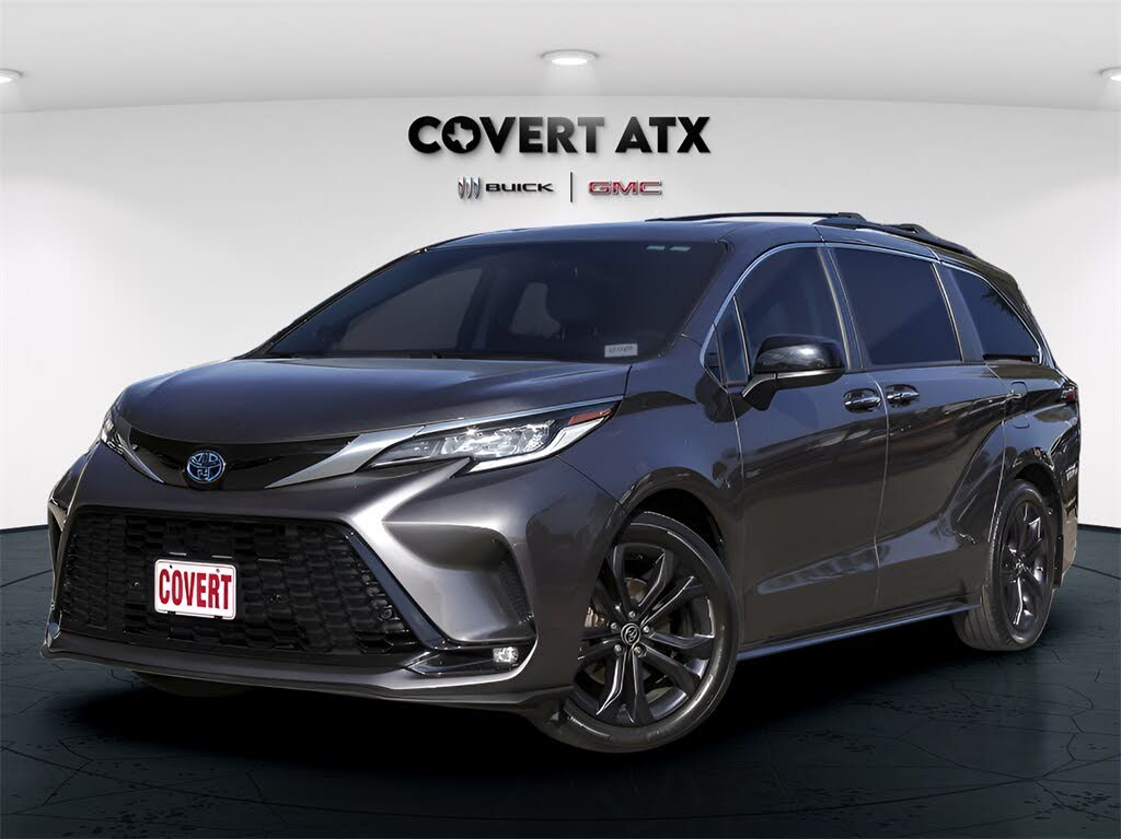 2022 Toyota Sienna XSE 7-Passenger FWD