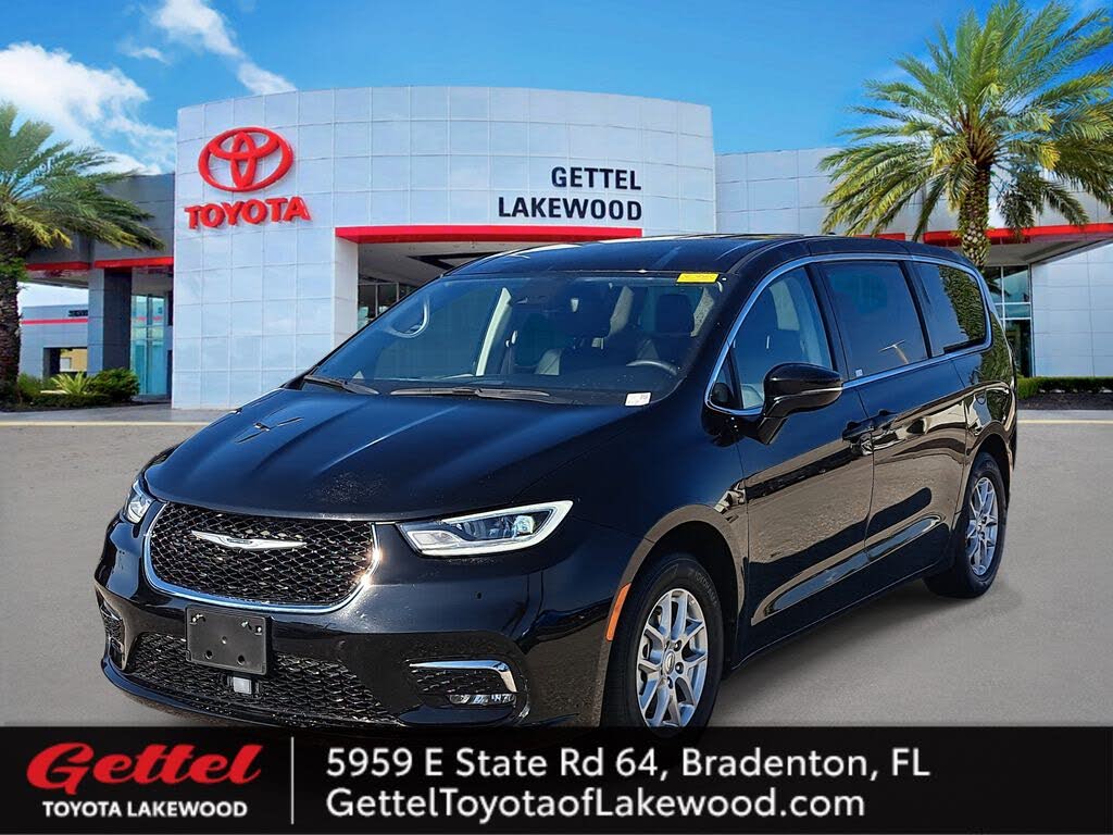 2024 Chrysler Pacifica Touring L FWD