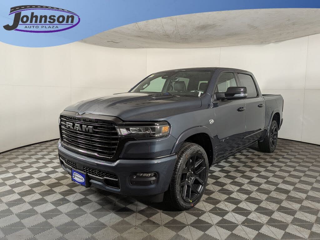 2026 RAM 1500 Laramie Crew Cab 4WD