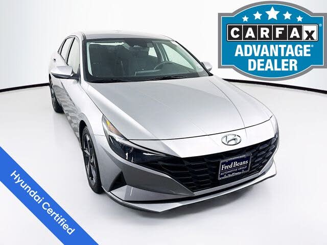 2023 Hyundai Elantra SEL FWD