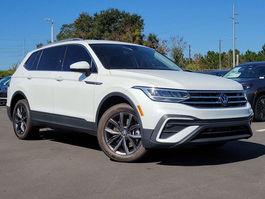 2023 Volkswagen Tiguan SE FWD