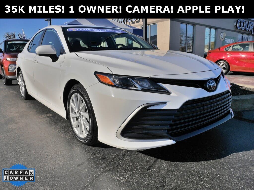 2024 Toyota Camry LE FWD