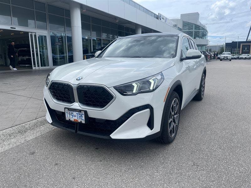 2025 BMW X2 xDrive28i