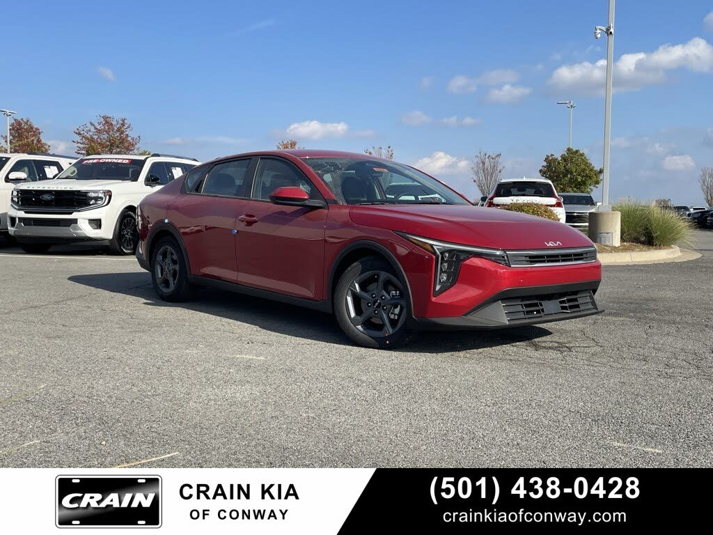 2025 Kia K4 LXS FWD