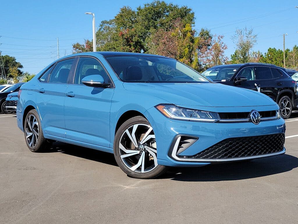 2025 Volkswagen Jetta SEL FWD
