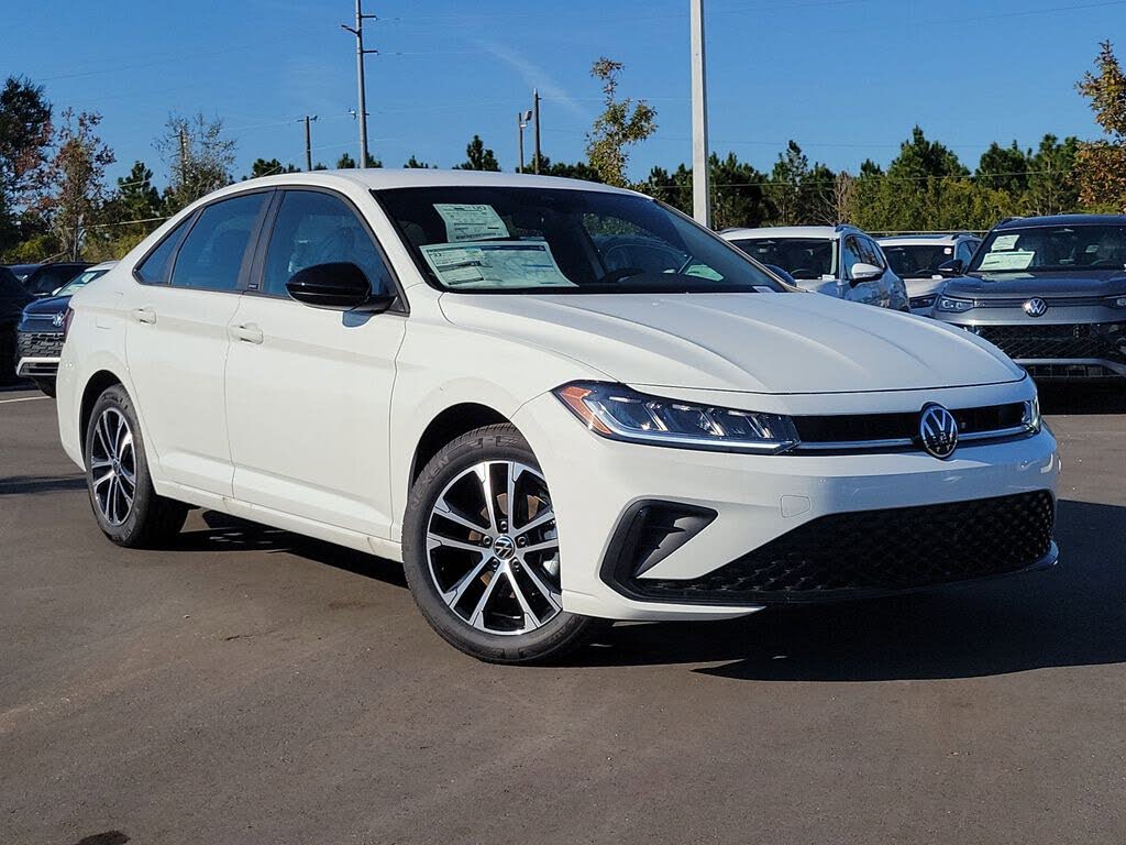 2025 Volkswagen Jetta Sport FWD