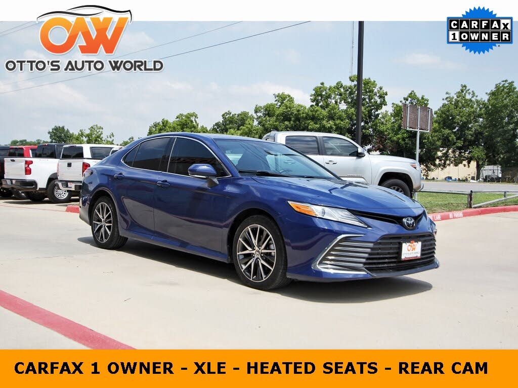 2024 Toyota Camry XLE FWD